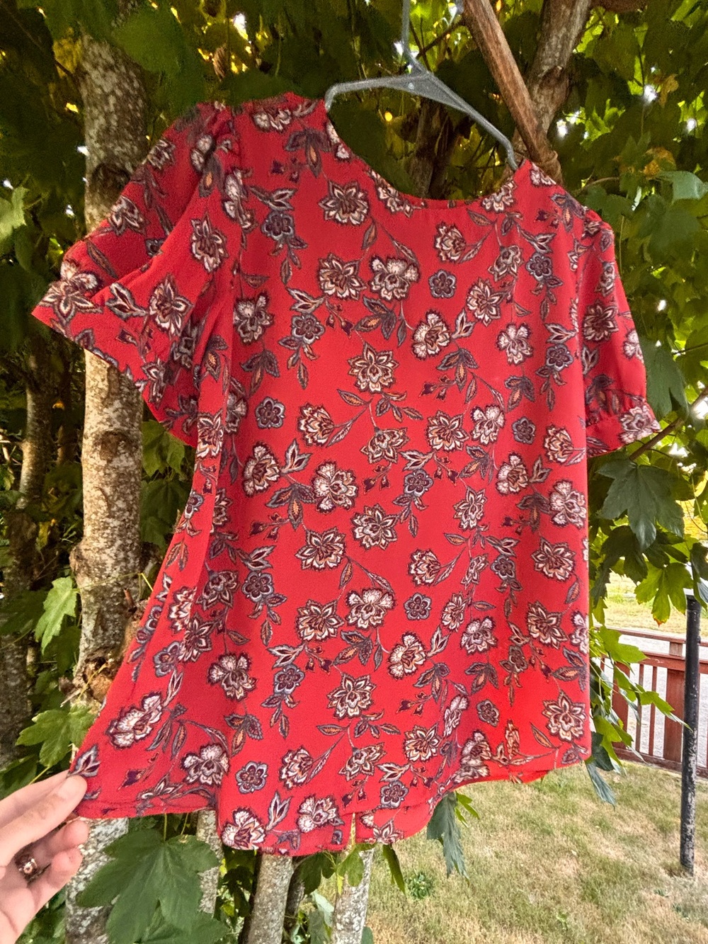 LOFT Dark Salmon Orange Floral Button-Back Blouse. - Picture 2 of 5